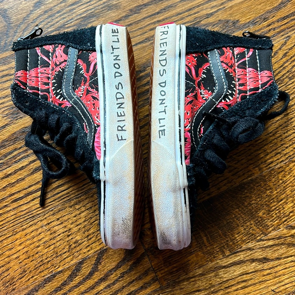 Kids Vans Stranger Things shoes